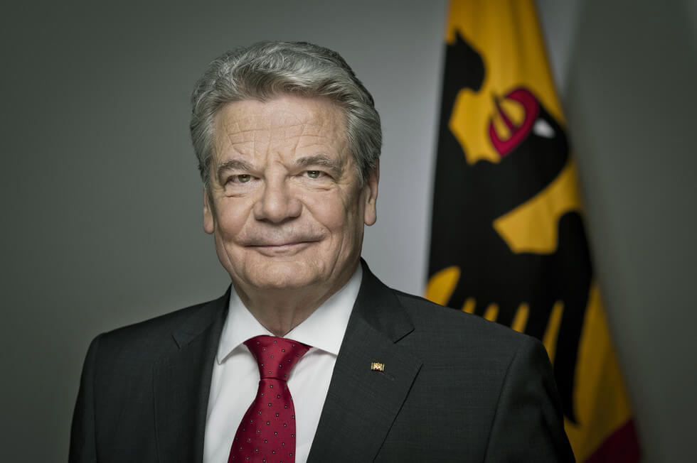 Gauck Vesilesiyle Almanya’da Siyasetin Krizi Üzerine