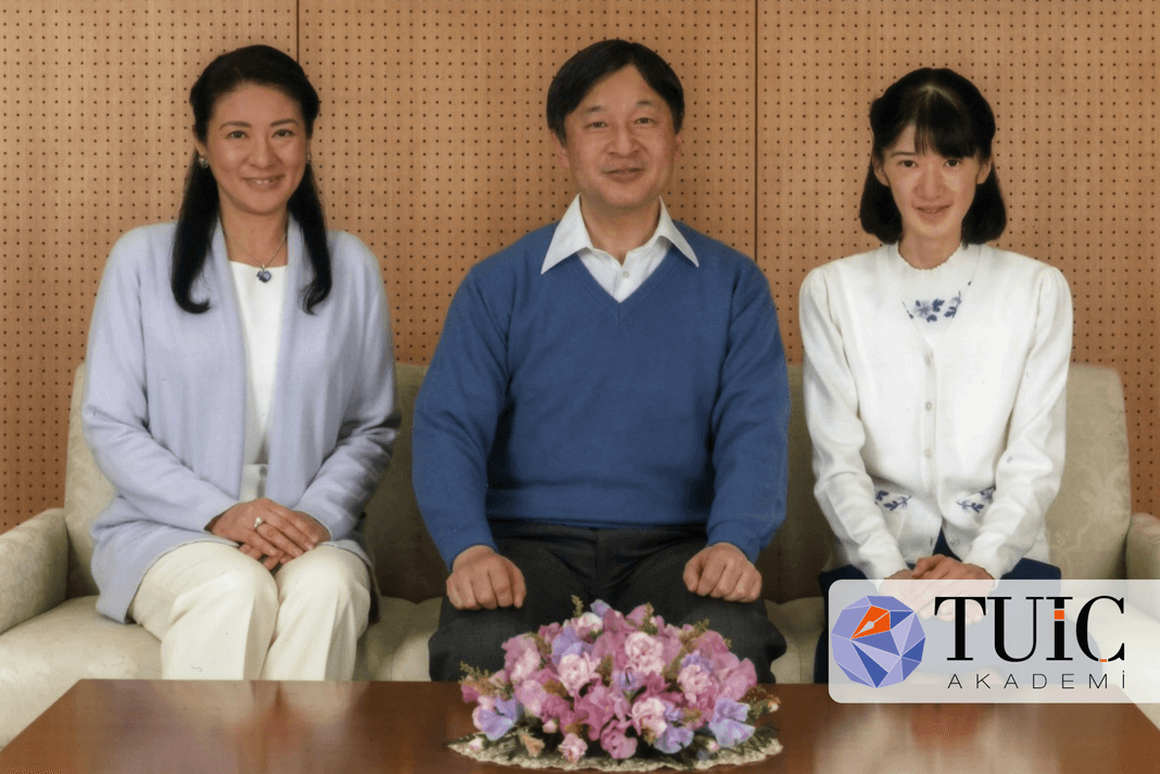 Japonya’nın Prensi Babasının İzinden Gitmeye Hazır Olduğunu Açıkladı