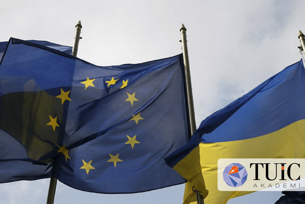 Ukrayna Vatandaşlarına AB Ülkelerine Yaptıkları Kısa Süreli Ziyaretlerde Vize Serbestisi